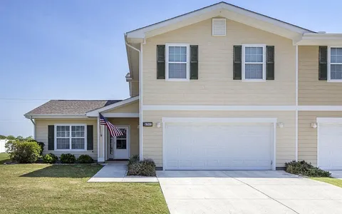 Lackland Family Homes - Photo 12 of 23